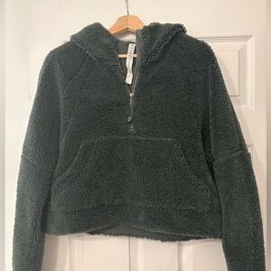 Lululemon Scuba Half Zip Fleece size Medium/Large
